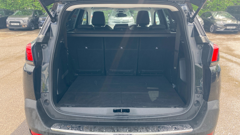 Peugeot 5008 1.5 BlueHDi Allure Premium+ 5dr Diesel Estate